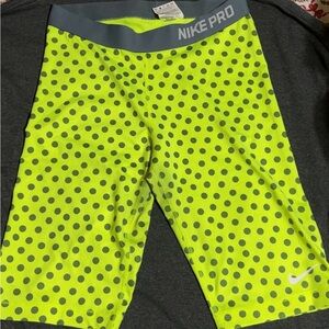 🔥RARE Nike Pro Neon Polka Dot Compression Shorts | Women’s L